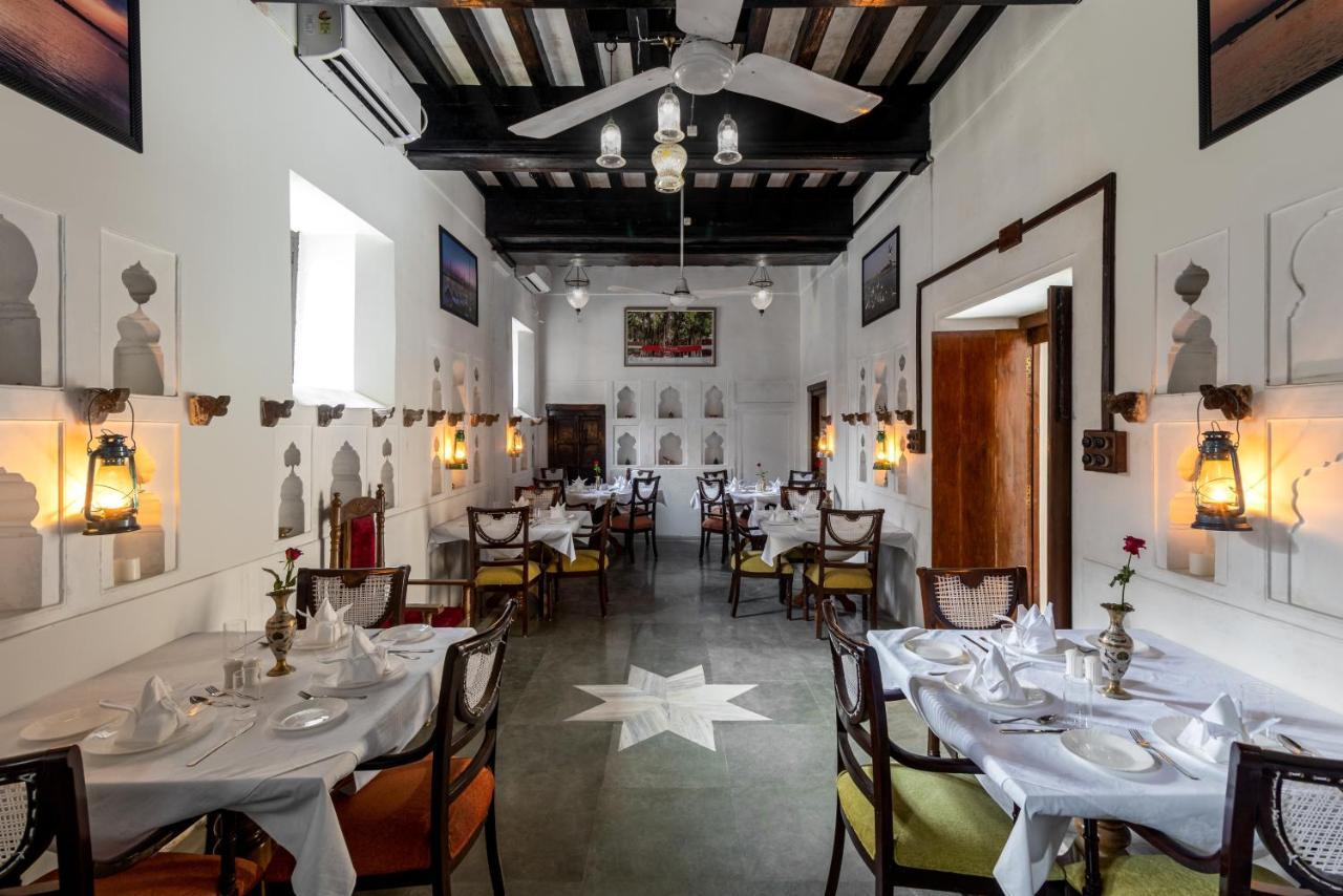 WelcomHeritage Badi Kothi Prayagraj Esterno foto