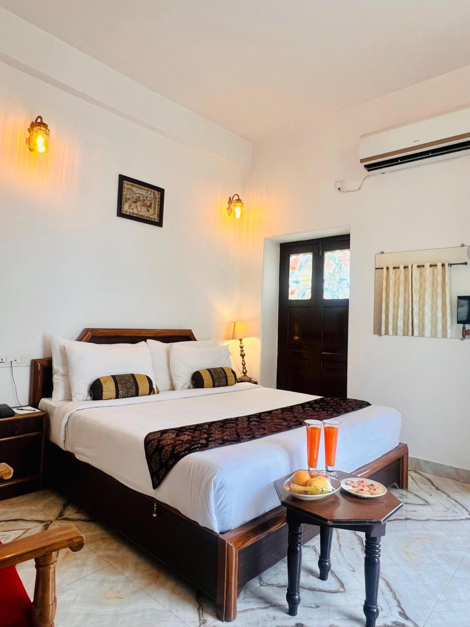 WelcomHeritage Badi Kothi Prayagraj Esterno foto